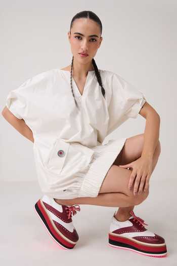 Chillosophy Ivory Poplin V-neck Emi Puff Sleeve Dress at Aza Fashions Chillosophy_Ivory Poplin V-neck Emi Puff Sleeve Dress _at_Aza_Fashions