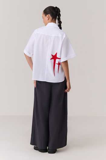 Chillosophy_White Denim, Poplin Collared Neck Kuro Red Star Embroidered Back Shirt _at_Aza_Fashions