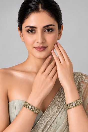 Vivinia By Vidhi Mehra Floral Moissanite Polki Statement Bangles