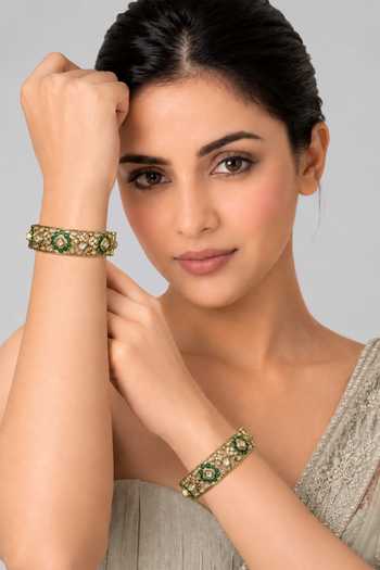 Vivinia By Vidhi Mehra Emerald Moissanite Polki Floral Bangles 