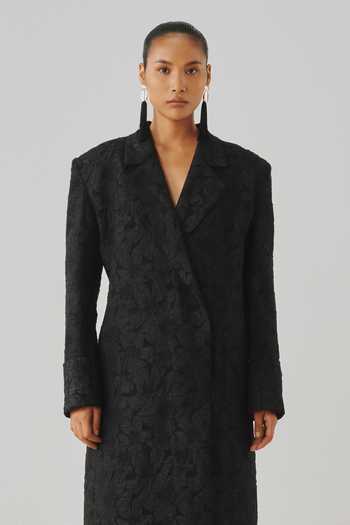 Buy Aroka Black Jacquard Collared Neck After Dark Long Coat Online at Aza Fashions Buy_Aroka_Black Jacquard Collared Neck After Dark Long Coat _Online_at_Aza_Fashions
