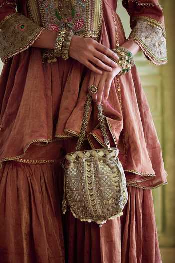 Doux Amour Ruhani Embellished Potli