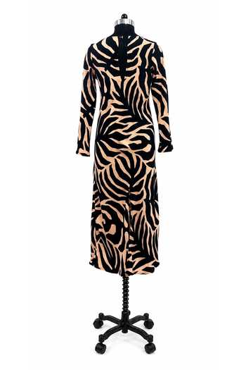 Label Ivish Black Silk, Crepe Round Neck Printed Maxi Dress Online at Aza Fashions Label Ivish_Black Silk, Crepe Round Neck Printed Maxi Dress _Online_at_Aza_Fashions