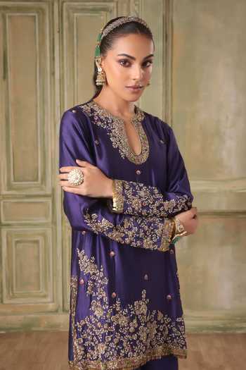Buy_Label Niti Bothra_Purple Silk, Chanderi, Tencel Keyhole Neck Zar-rang Short Jaal Kurta Set 