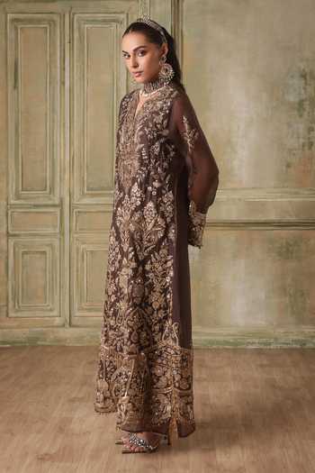 Label Niti Bothra Brown Organza Split V-neck Zar-rang Jaal Kaftan Set Online at Aza Fashions Label Niti Bothra_Brown Organza Split V-neck Zar-rang Jaal Kaftan Set _Online_at_Aza_Fashions