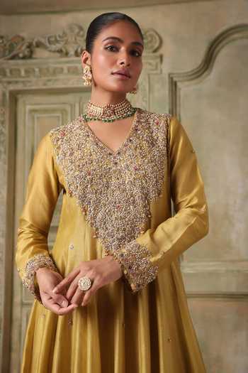 Label Niti Bothra Yellow Silk, Organza, Chanderi, Tencel V-neck Zar-rang Kalidar Kurta Set at Aza Fashions Label Niti Bothra_Yellow Silk, Organza, Chanderi, Tencel V-neck Zar-rang Kalidar Kurta Set _at_Aza_Fashions