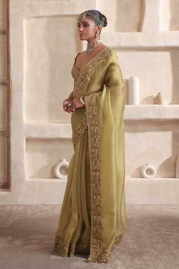 Buy Label Niti Bothra Green Silk, Organza Sweetheart Neck Zar-rang Zardosi Border Saree Set Online at Aza Fashions Buy_Label Niti Bothra_Green Silk, Organza Sweetheart Neck Zar-rang Zardosi Border Saree Set _Online_at_Aza_Fashions