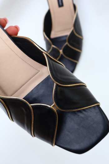 Shradha Hedau Footwear Couture Black Zaria Pyramid Block Heels at Aza Fashions Shradha Hedau Footwear Couture_Black Zaria Pyramid Block Heels _at_Aza_Fashions