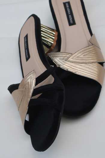 Buy Shradha Hedau Footwear Couture Black Karis Leafy Strap Block Heels Online at Aza Fashions Buy_Shradha Hedau Footwear Couture_Black Karis Leafy Strap Block Heels _Online_at_Aza_Fashions