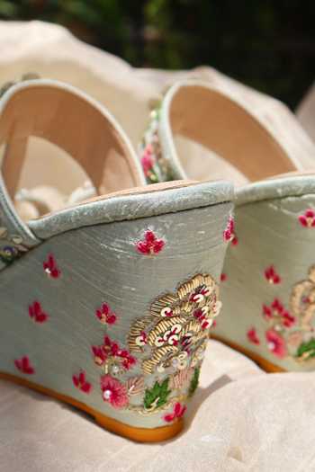 Shradha Hedau Footwear Couture Grey Ishani Embellished Wedges Online at Aza Fashions Shradha Hedau Footwear Couture_Grey Ishani Embellished Wedges _Online_at_Aza_Fashions