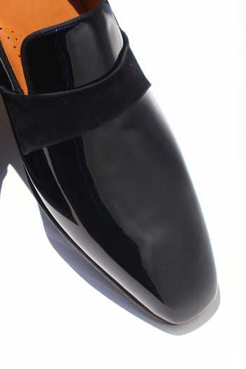 Buy Shradha Hedau Footwear Couture Black Stan Moccasin Loafers Online at Aza Fashions Buy_Shradha Hedau Footwear Couture_Black Stan Moccasin Loafers _Online_at_Aza_Fashions