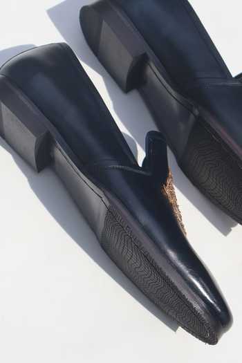 Shop Shradha Hedau Footwear Couture Black Henry Leather Moccasin Shoes Online at Aza Fashions Shop_Shradha Hedau Footwear Couture_Black Henry Leather Moccasin Shoes _Online_at_Aza_Fashions