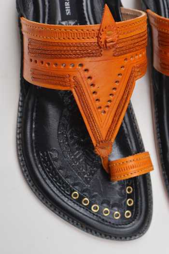 Shop Shradha Hedau Footwear Couture Black Vedant Leather Slider Sandals Online at Aza Fashions Shop_Shradha Hedau Footwear Couture_Black Vedant Leather Slider Sandals _Online_at_Aza_Fashions