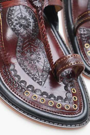 Buy Shradha Hedau Footwear Couture Brown Tejas Kolhapuri Slider Sandals Buy_Shradha Hedau Footwear Couture_Brown Tejas Kolhapuri Slider Sandals