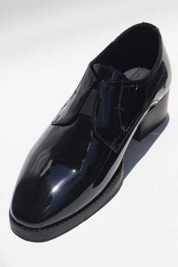 Shradha Hedau Footwear Couture Black Raya Moccasin Loafers Online at Aza Fashions Shradha Hedau Footwear Couture_Black Raya Moccasin Loafers _Online_at_Aza_Fashions