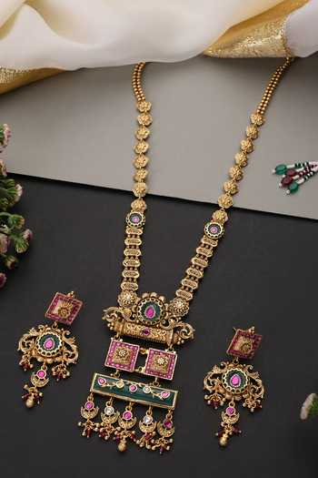 Swabhimann Temple Work Embellished Pendant Set 