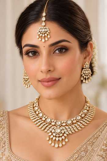 Zevar By Geeta Kundan Necklace Set