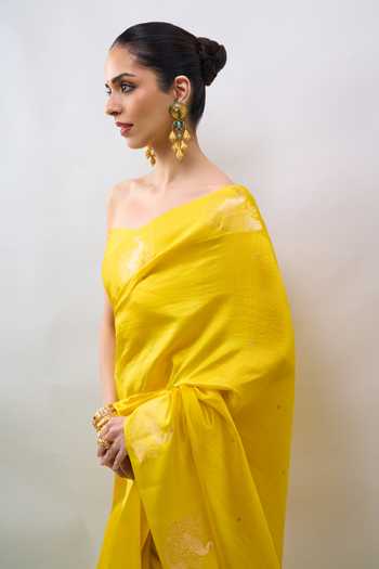 Buy_Mint N Oranges_Yellow Silk Hand Woven Saree With Unstitched Blouse Piece 