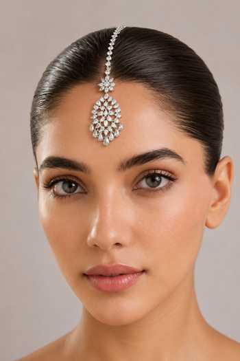 Zevar By Geeta White Finish Maang Tikka