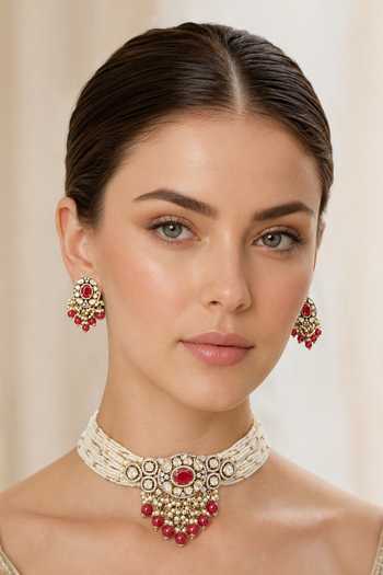 Zevar By Geeta Kundan Polki Necklace & Pair Of Earrings Set