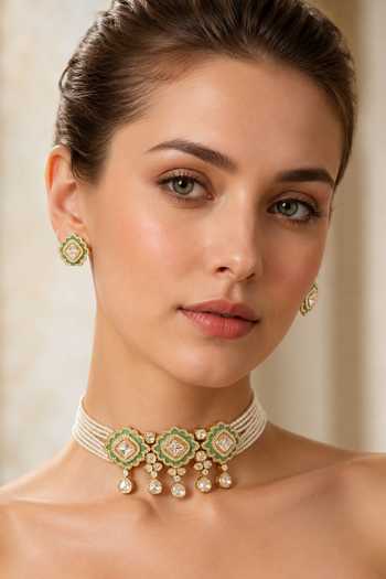 Zevar By Geeta Kundan Polki Necklace & Pair of Earrings Set