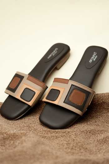 Around Always Vela Geometric Applique Strap Flat Sliders