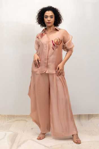 Shop Eeda Peach Silk Organza, Shantoon Collared Neck Eeda Flower Applique Shirt Online at Aza Fashions Shop_Eeda_Peach Silk Organza, Shantoon Collared Neck Eeda Flower Applique Shirt _Online_at_Aza_Fashions