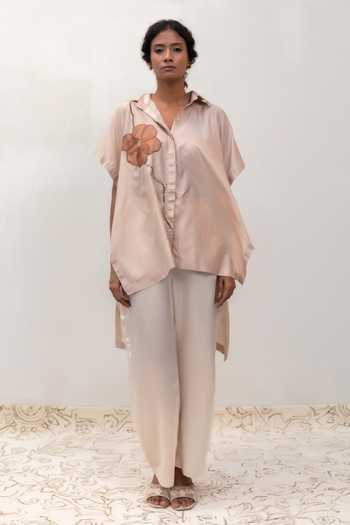 Eeda Ivory Silk, Tissue Collared Neck Eeda Varq Bloom Shirt Online at Aza Fashions Eeda_Ivory Silk, Tissue Collared Neck Eeda Varq Bloom Shirt _Online_at_Aza_Fashions