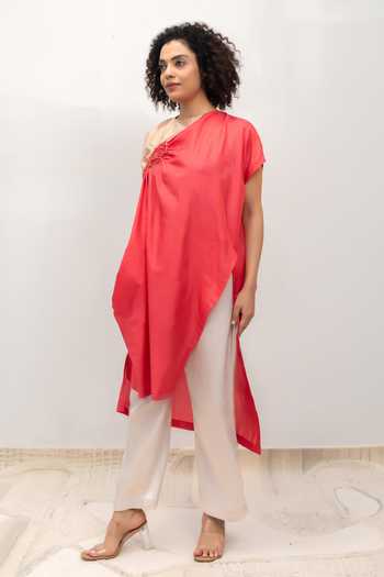 Buy Eeda Coral Silk, Tissue Round Neck Eeda Varq Cluster Tunic Online at Aza Fashions Buy_Eeda_Coral Silk, Tissue Round Neck Eeda Varq Cluster Tunic _Online_at_Aza_Fashions