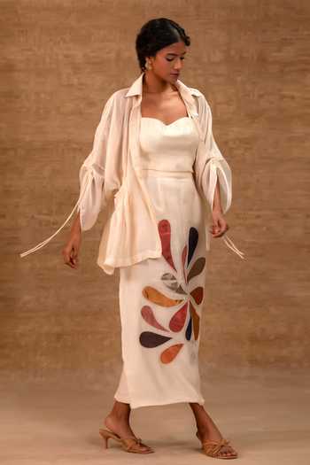 Buy Eeda Ivory Silk, Tissue, Shantoon Collared Neck, Pleated Shirt And Applique Skirt Set Online at Aza Fashions Buy_Eeda_Ivory Silk, Tissue, Shantoon Collared Neck, Pleated Shirt And Applique Skirt Set _Online_at_Aza_Fashions