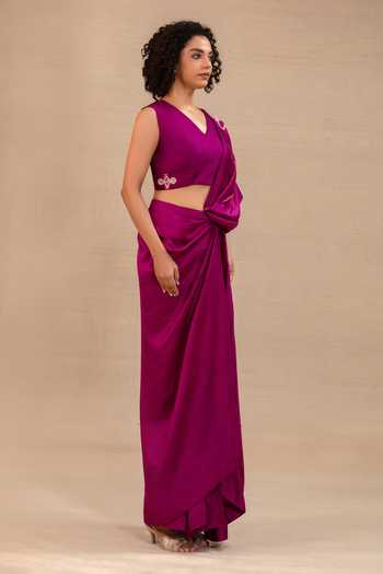 Buy_Eeda_Purple Silk V-neck Silsila Pre-draped Saree With Blouse _Online_at_Aza_Fashions