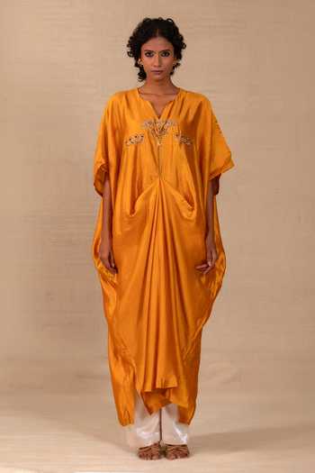 Eeda Silsila Folk Motif Kaftan & Pant Set 