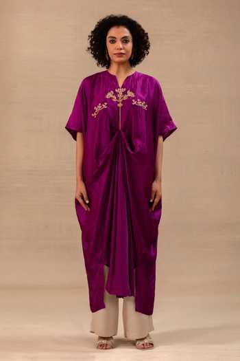 Eeda Purple Silk, Bemberg Split V-neck Silsila Folk Motif Kaftan And Pant Set Online at Aza Fashions Eeda_Purple Silk, Bemberg Split V-neck Silsila Folk Motif Kaftan And Pant Set _Online_at_Aza_Fashions