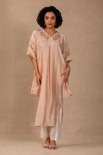 Eeda Ivory Silk, Bemberg V-neck Silsila Paisley Embroidered Kaftan And Pant Set Online at Aza Fashions Eeda_Ivory Silk, Bemberg V-neck Silsila Paisley Embroidered Kaftan And Pant Set _Online_at_Aza_Fashions