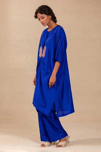 Buy Eeda Blue Silk Round Neck Silsila Paisley Motif Kurta And Pant Set Online at Aza Fashions Buy_Eeda_Blue Silk Round Neck Silsila Paisley Motif Kurta And Pant Set _Online_at_Aza_Fashions