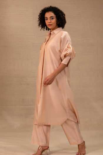 Buy_Eeda_Peach Silk, Chanderi, Shantoon Collared Neck Tinka Long Jacket Kurta Set 