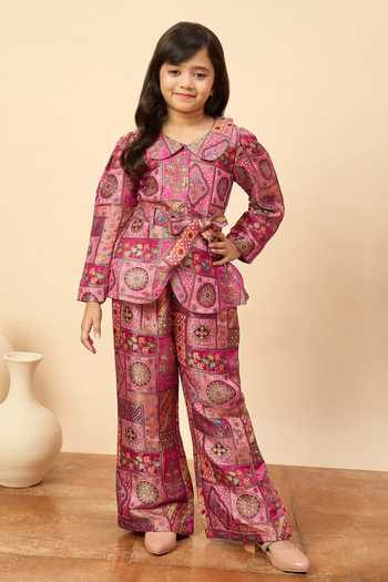 StyloBug Printed Shirt & Pant Co-Ord Set 