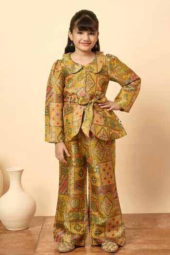 StyloBug Printed Shirt & Pant Co-Ord Set 
