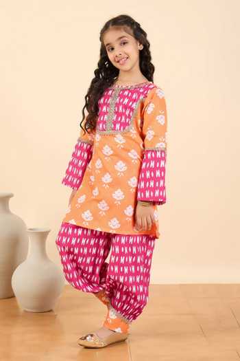 Buy StyloBug Multicolor Cotton Printed Kurta And Salwar Set Online at Aza Fashions Buy_StyloBug_Multicolor Cotton Printed Kurta And Salwar Set _Online_at_Aza_Fashions