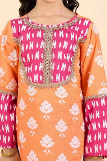StyloBug Multicolor Cotton Printed Kurta And Salwar Set at Aza Fashions StyloBug_Multicolor Cotton Printed Kurta And Salwar Set _at_Aza_Fashions