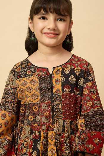 StyloBug_Multi Color Cotton Printed Anarkali And Pant Set _at_Aza_Fashions