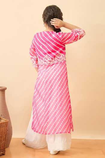 StyloBug Leheriya Print Slit Kurta & Pant Set 