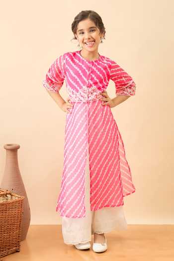 StyloBug Leheriya Print Slit Kurta & Pant Set 