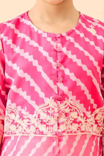 StyloBug_Pink Polyester Leheriya Print Slit Kurta And Pant Set _at_Aza_Fashions
