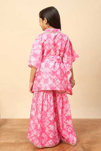 StyloBug Printed Kaftan Kurta & Sharara Set 