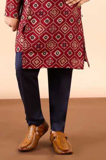 StyloBug Red Cotton Hand Block Print Kurta And Pant Set Online at Aza Fashions StyloBug_Red Cotton Hand Block Print Kurta And Pant Set _Online_at_Aza_Fashions