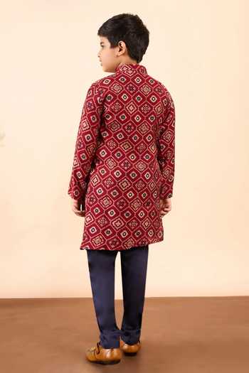 StyloBug Hand Block Print Kurta & Pant Set 