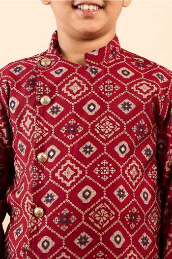 StyloBug Red Cotton Hand Block Print Kurta And Pant Set at Aza Fashions StyloBug_Red Cotton Hand Block Print Kurta And Pant Set _at_Aza_Fashions