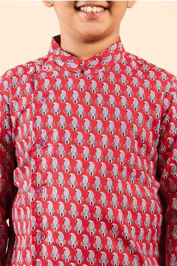 Shop StyloBug Red Cotton Hand Block Print Kurta Set Online at Aza Fashions Shop_StyloBug_Red Cotton Hand Block Print Kurta Set _Online_at_Aza_Fashions