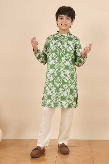 StyloBug_Green Polyester Printed Kurta And Pant Set _Online_at_Aza_Fashions